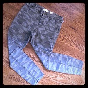 “HEI-HEI” anthropology CAMOUFLAGE PANTS